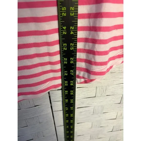 Torrid Women’s T-shirt V-neck pink & white soft normcore basic plus size - Picture 4 of 6